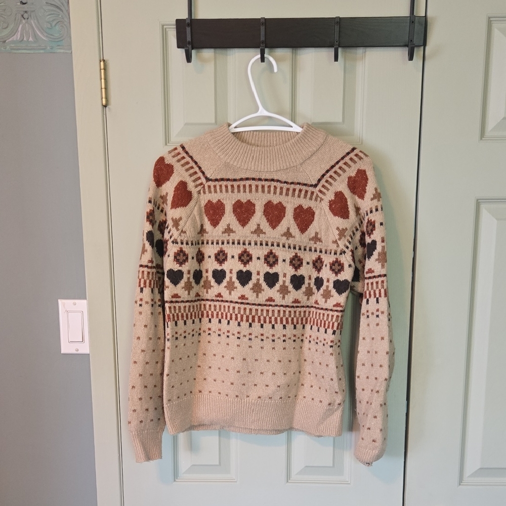 🤎 Heart Patterned Sweater